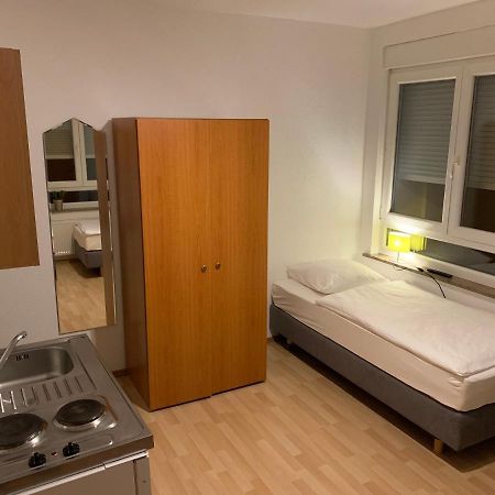 City Studio Am Hauptbahnhof Apartman Heilbronn Kültér fotó