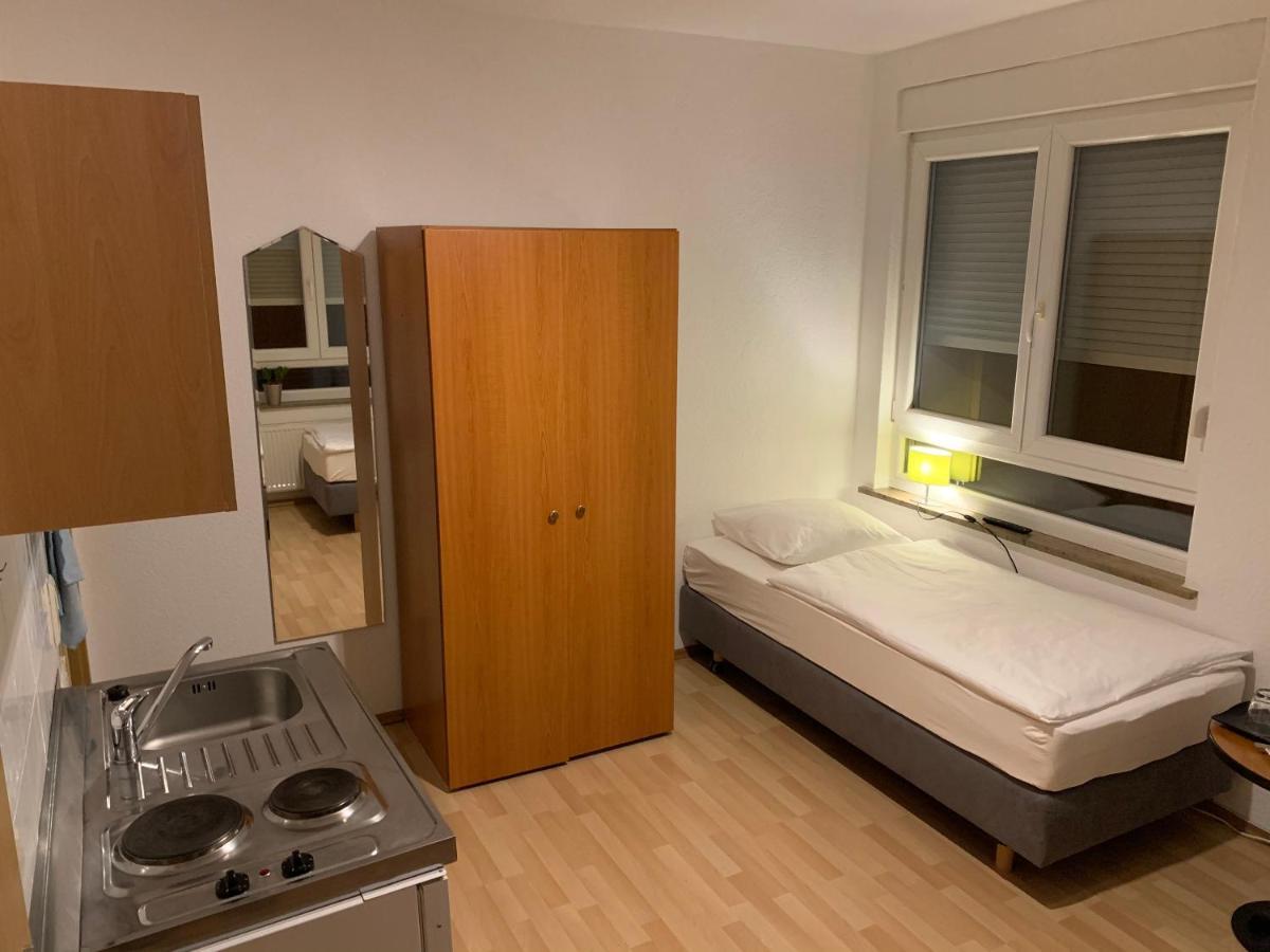 City Studio Am Hauptbahnhof Apartman Heilbronn Kültér fotó